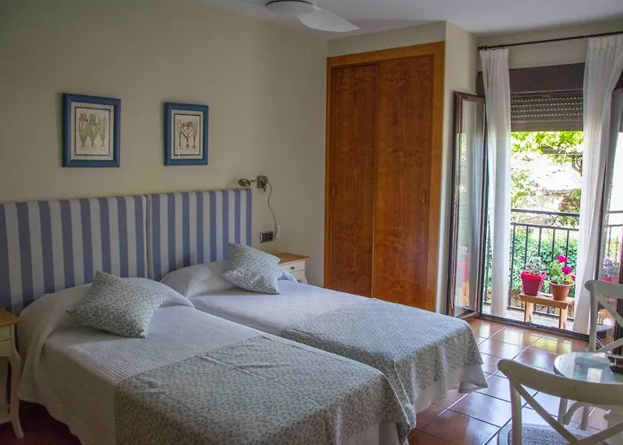 Fuente El Boticario Bed & Breakfast